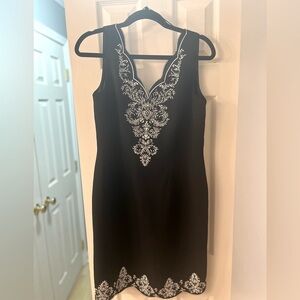 Maggy London sleeveless dress